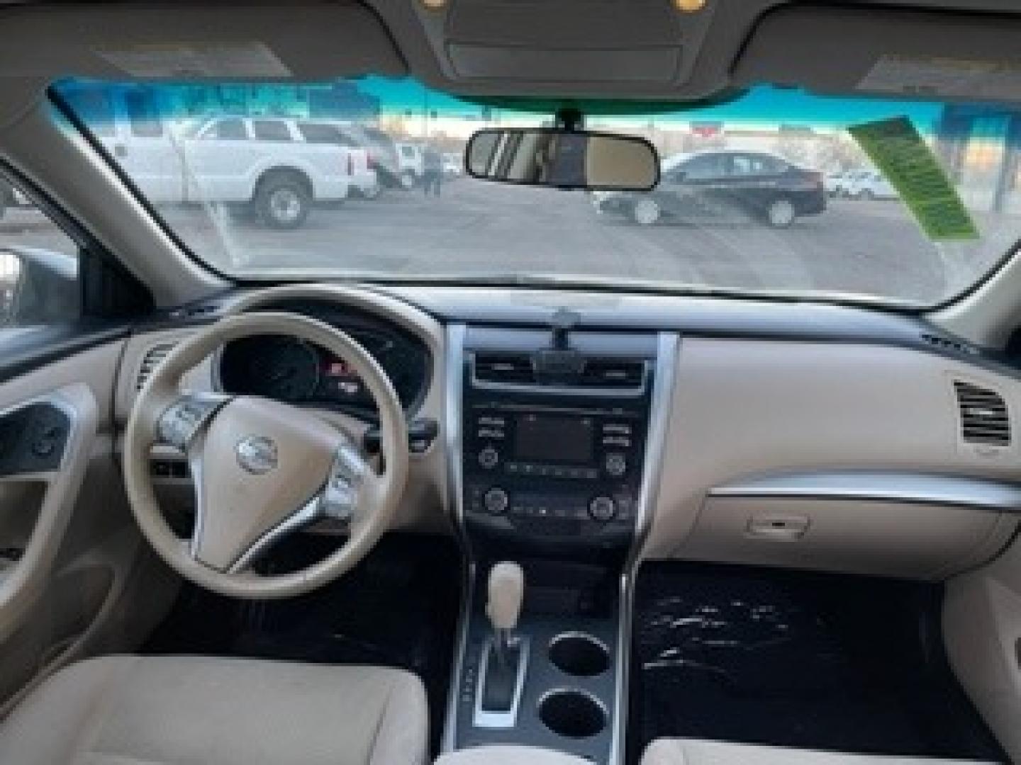 2015 Saharan Stone /Beige Nissan Altima 2.5 SV (1N4AL3AP8FC) with an 2.5L I4 DOHC 16V engine, CVT transmission, located at 8595 Washington St., Thornton, CO, 80229, (303) 287-5511, 39.852348, -104.978447 - 2015 Nissan Altima<br><br>D1 Auto NEVER charges dealer fees! All cars have clean titles and have been inspected for mechanical issues. We have financing for everyone. Good credit, bad credit, first time buyers.<br>Odometer is 2387 miles below market average!<br>Please call Lakewood Location 303-274- - Photo#6